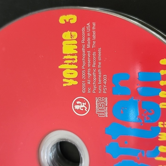 Assortment of I.C.P. (insane clown posse) c.d.s - Picture 9 of 11